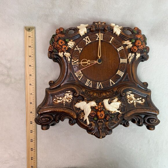 Arnel’s Vintage Hand Painted Wood-Look Ceramic Mantel Victorian Clock 10”H - Picture 11 of 16